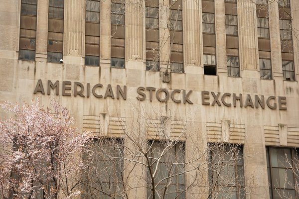 Comment transférer son PEA vers une autre banque ? Tout ce que vous devez savoir